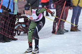 zuzka lyže 1 zaostřeno